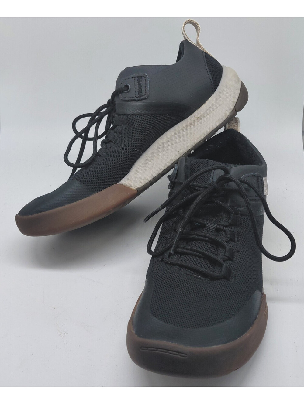Chaco Womens Size 8 Black Lace Up Sneakers Casual Walking Shoes Gum Sole